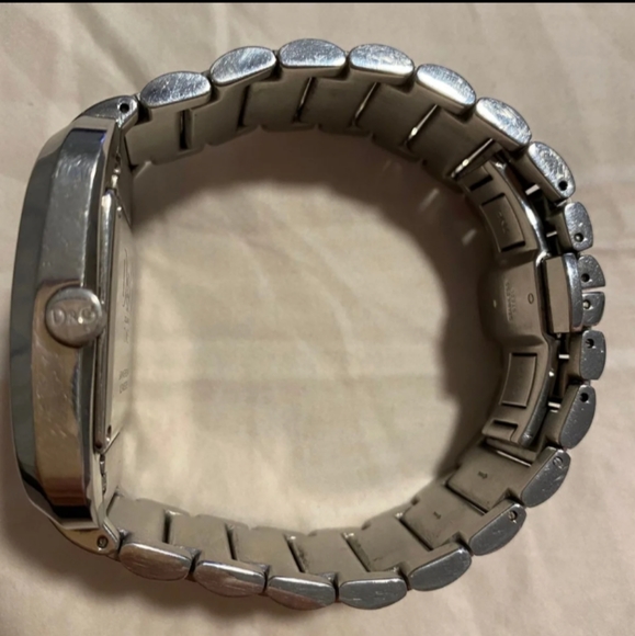 DOLCE AND GABBANA WATCH - Picture 3 of 5